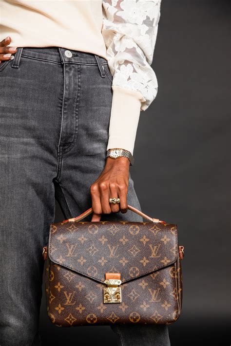 best place to buy a authentic used louis vuitton|louis vuitton pre owned tote.